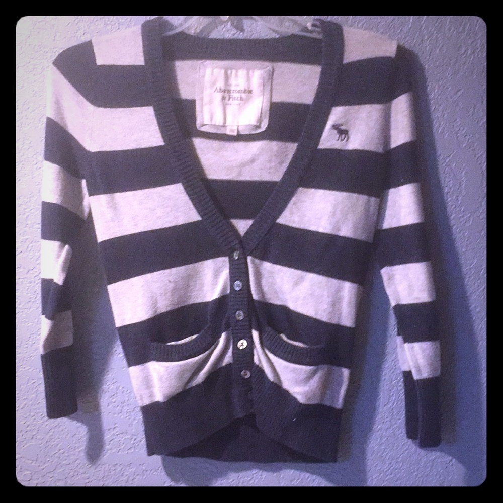 Abercrombie & Fitch Sweater